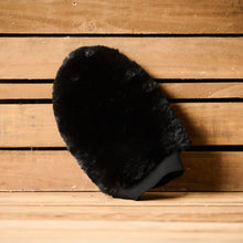 Load image into Gallery viewer, Quilted Grooming Mitt
